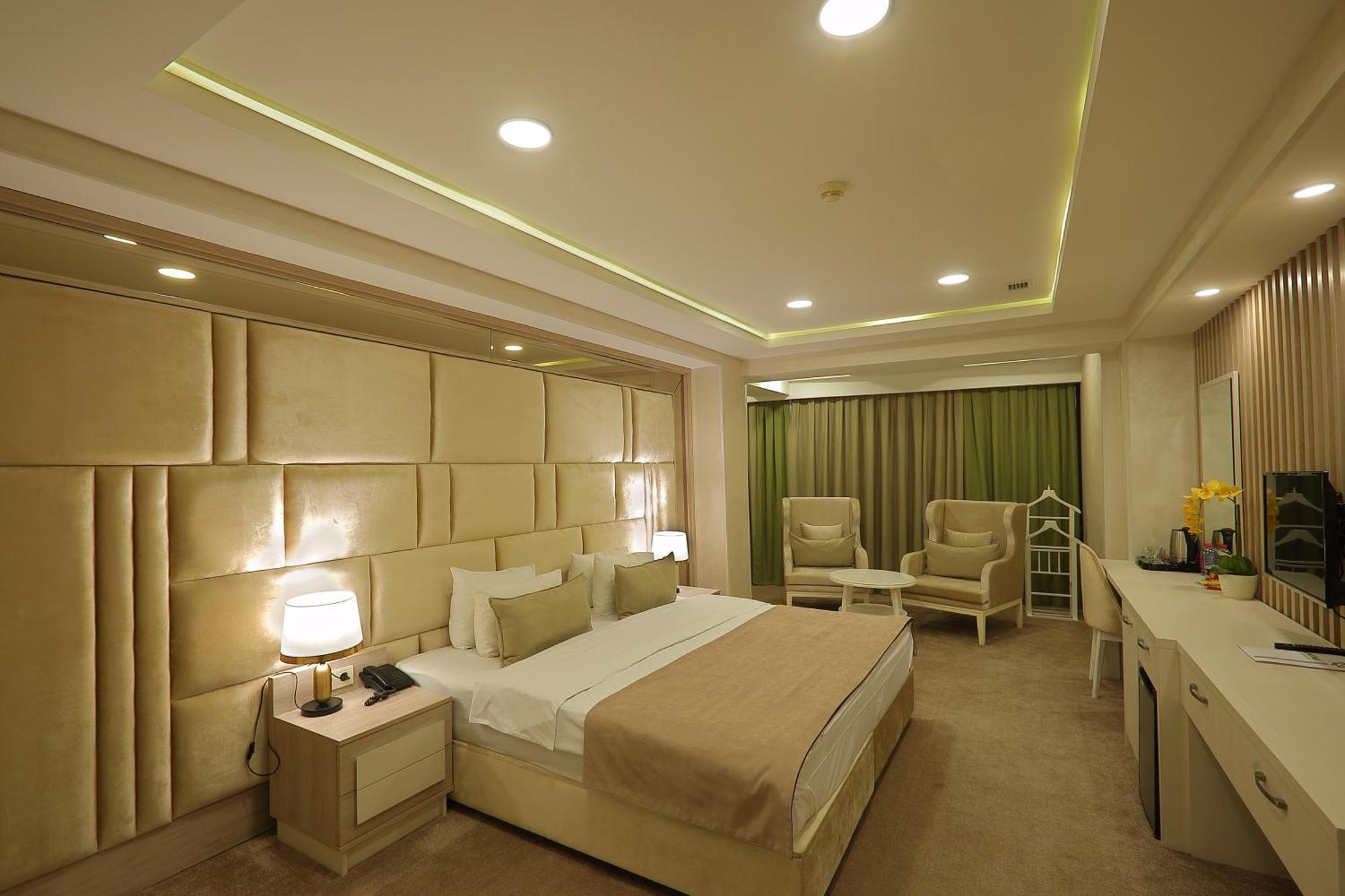 Ganjali Plaza Hotel Baku Bagian luar foto