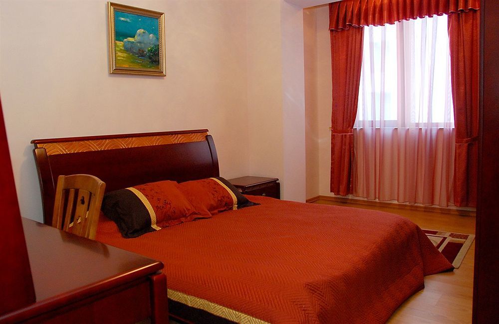 Ganjali Plaza Hotel Baku Ruang foto